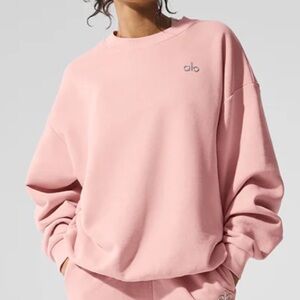 ALO Accolade Crew Neck Pullover